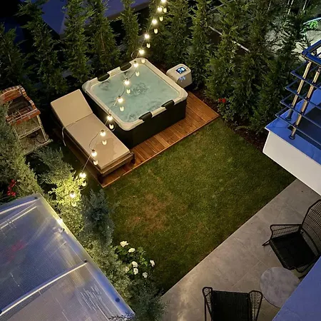 Apartment Cozy One-bedroom With Jacuzzi, Garden & Bbq *